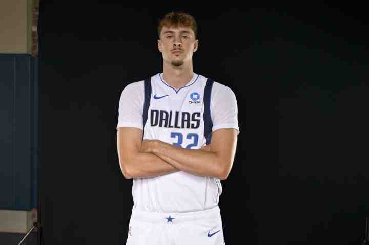 弗拉格开发中距离背身后仰：从KD身上学到了很多 这能找到甜点位